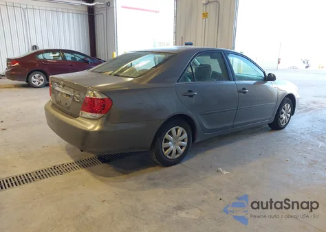 2005 Toyota Camry Le from USA, damaged, VIN JTDBE32K250308806